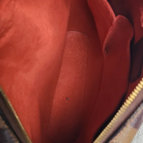 Louis Vuttion Damier Ebene Ipanima Bag - Picture 10 of 10